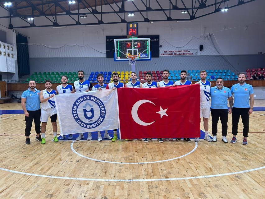 ADÜ Erkek Basketbol Takımı, Cumhuriyet Kupası’nda üçüncü oldu