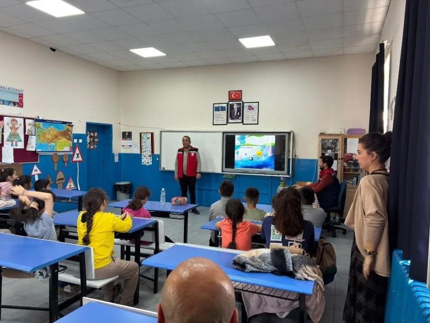 Karacasu'da öğrencilere su verimliliğinin önemi anlatıldı