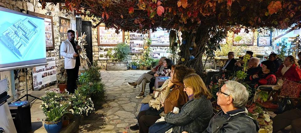 Doğa Severlere Tralleis’teki 2025 kazıları anlatıldı