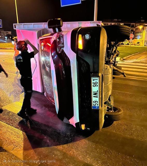 Kavşağa kontrolsüz giriş kazaya neden oldu