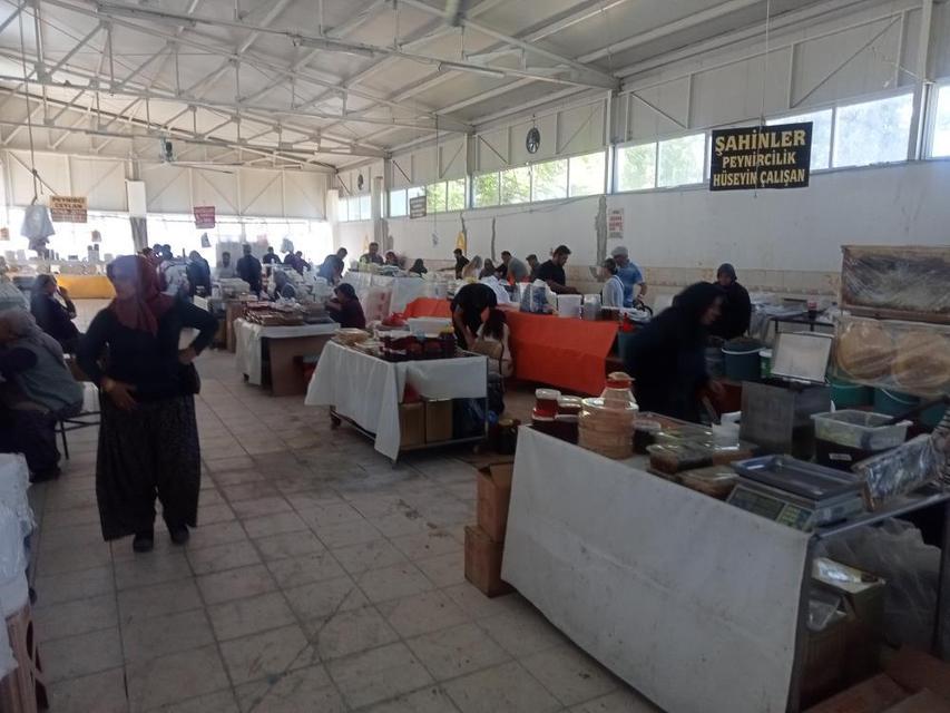 Pazarcı kavgası: 2 yaralı
