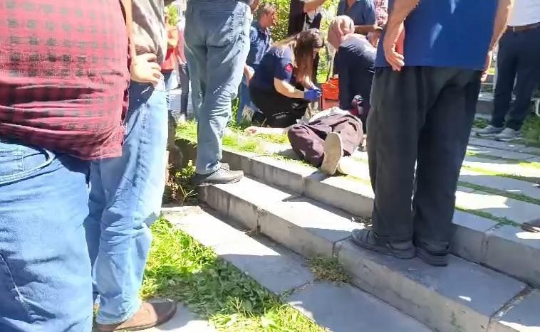 Kalp krizi geçiren vatandaşı kurtarmak için seferber oldular