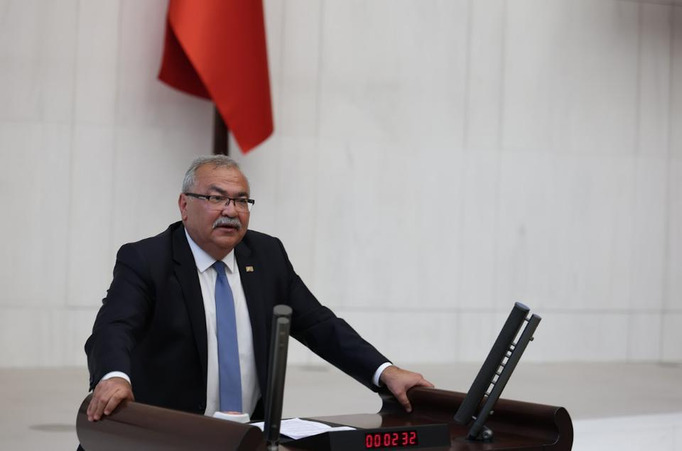 Söke'de 'Nitelikli okul' krizi: CHP'li Bülbül konuyu Meclis'e taşıdı