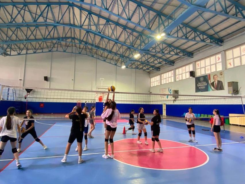 Germencik'te yaz spor kursları tüm heyecanıyla devam ediyor