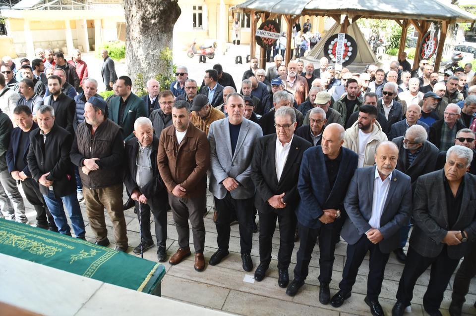 Söke nin Sevilen Esnafu Son Yolculuğuna Uğurlandı