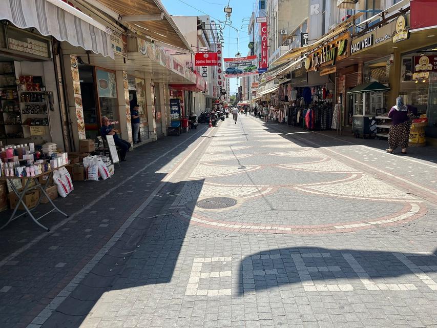 AYDIN'DA TERMOMETRELER 42 DERECEYİ GÖSTERDİ