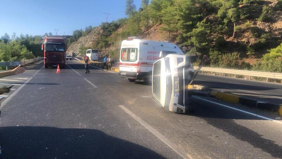 Trafik kazasında 4 kişi yaralandı