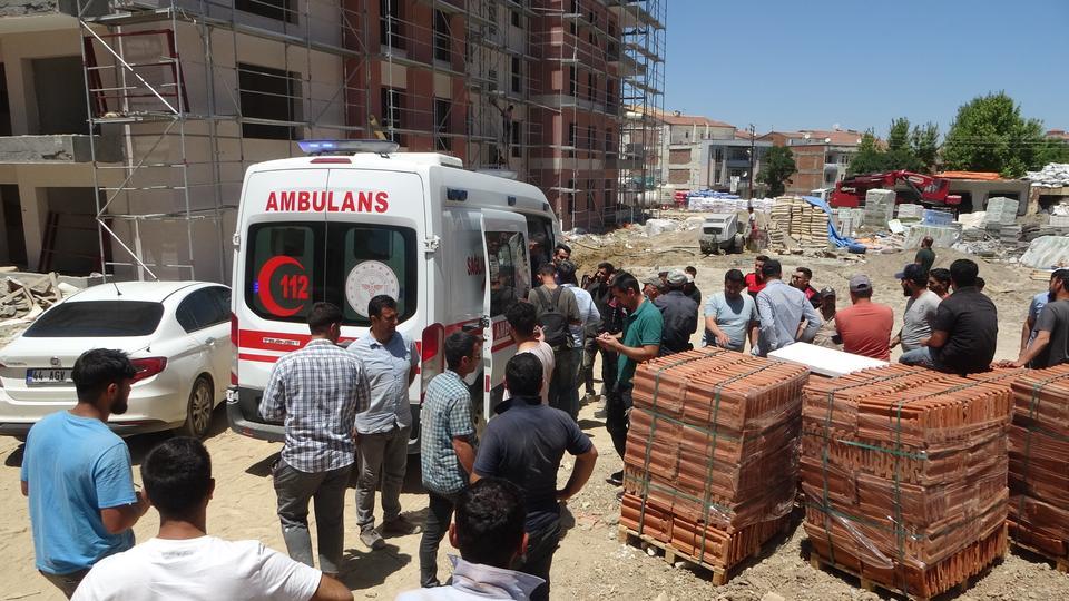 Şantiyede kavga: 3 yaralı
