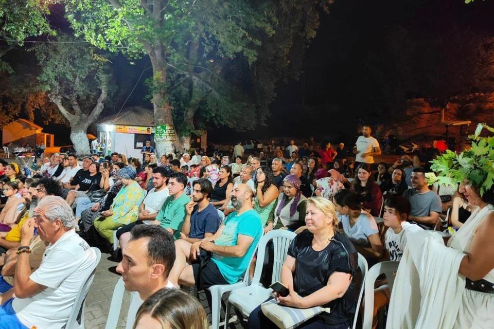 Efeler'in sanat elçileri Sardes'e gidiyor