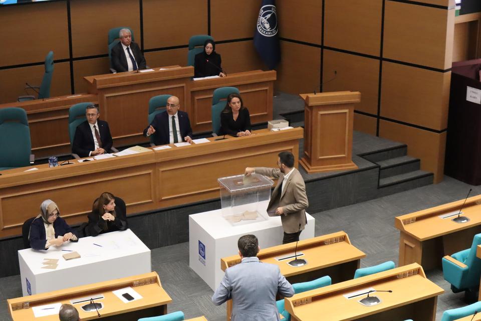 ÜSKÜDAR BELEDİYE BAŞKAN VEKİLİ MUHAMMED EMİN SARIOĞLU OLDU