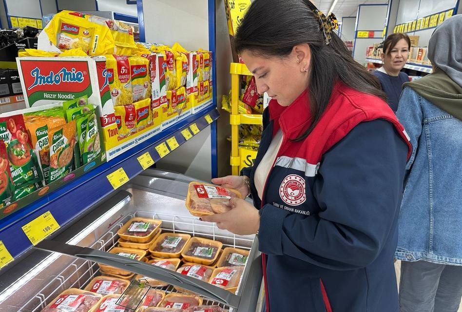 Karpuzlu'da gıda işletmeleri denetlendi