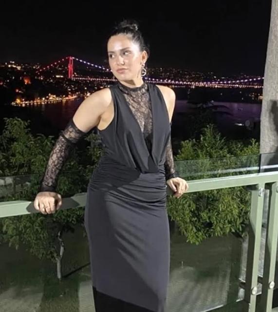 BEYOĞLU'NDA OTELİN TERASINDAN DÜŞEN AŞÇI HAYATINI KAYBETTİ