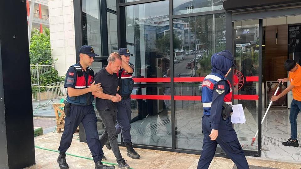 Çerçioğlu ile bağlantısı dikkat çekmişti: İki kadını bıçaklayan şahsın akıbeti belli oldu
