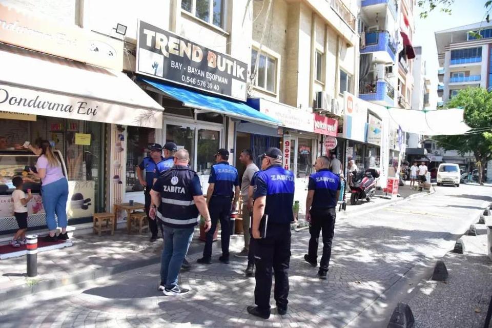 İncirliova'da kaldırım işgaline geçit yok