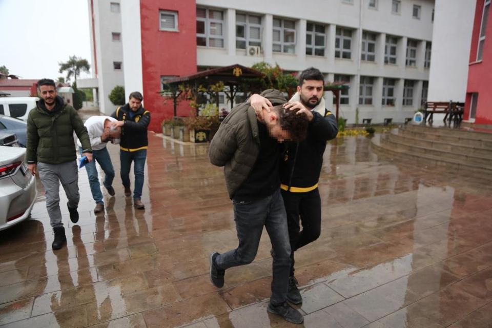 Kaçak sigara ihbarı cinayetle bitti: Kargo şube müdürünü öldüren şüpheli tutuklandı