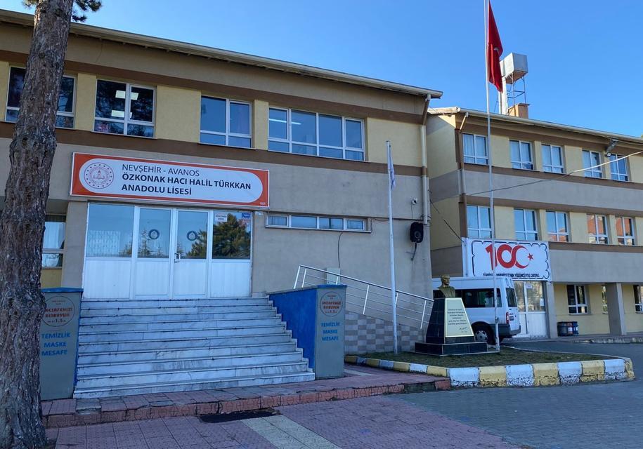 Çalıştığı okulun kazan dairesinde ölü olarak bulundu