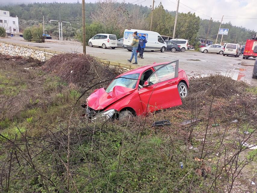 BODRUM'DA TRAFİK KAZASI: 1 ÖLÜ, 3 YARALI