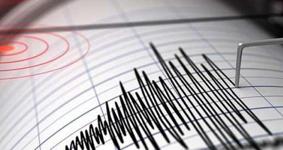 5.7 büyüklüğünde deprem