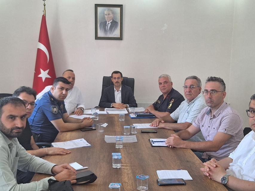 Bozdoğan’da sokak hayvanları konuşuldu