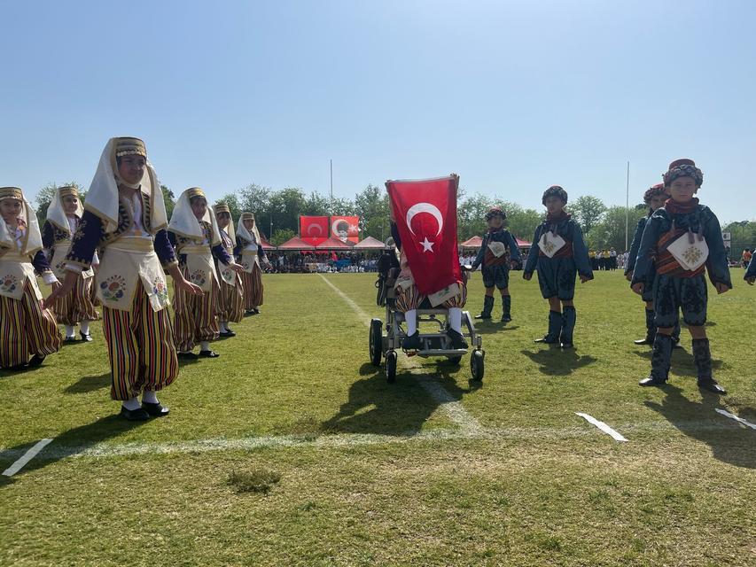 İncirliova'da 23 Nisan coşkuyla kutlandı