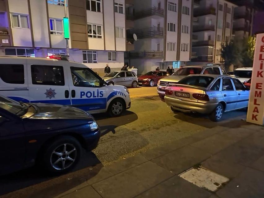 Bıçaklı kavga: 1 ölü