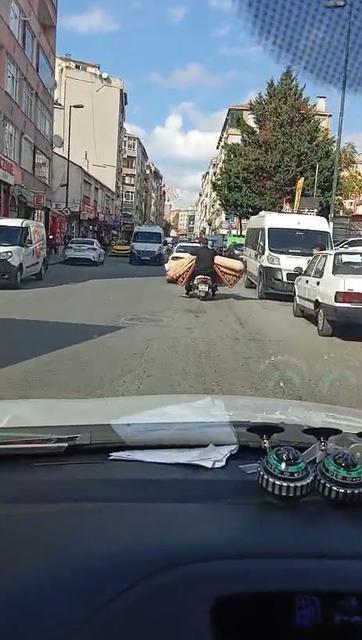 Motosikletle tehlikeli taşımacılık
