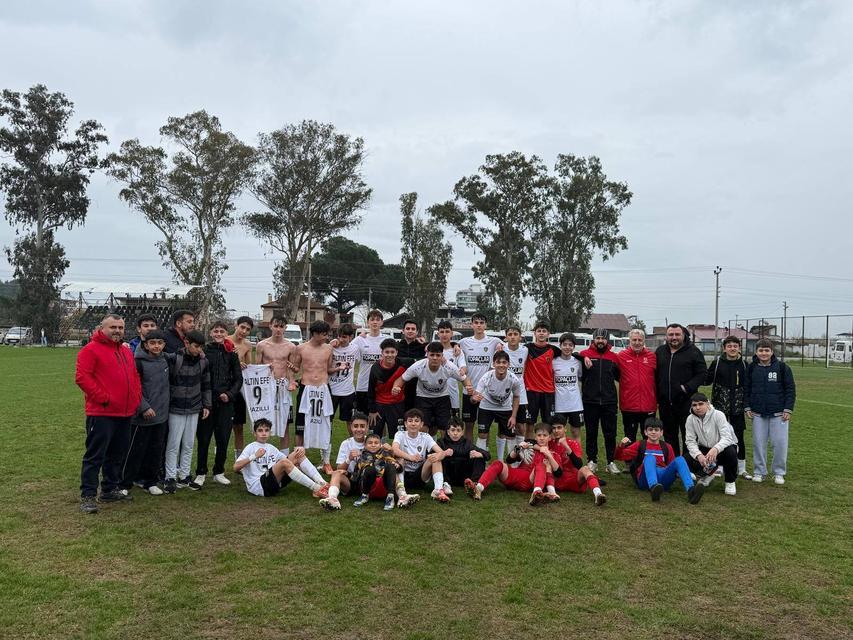 Nazilli Altın Efe'de altyapı başarısı şampiyonlukla taçlandı