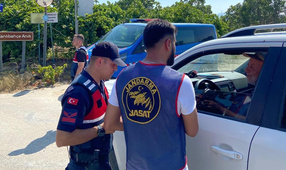 Germencik'te 4 sürücüye cezai işlem uygulandı
