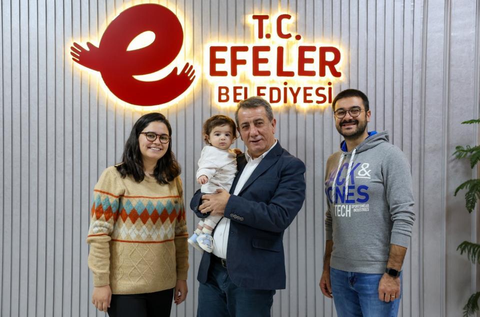 Teoman bebeğin ailesinden Başkan Yetişkin'e ziyaret