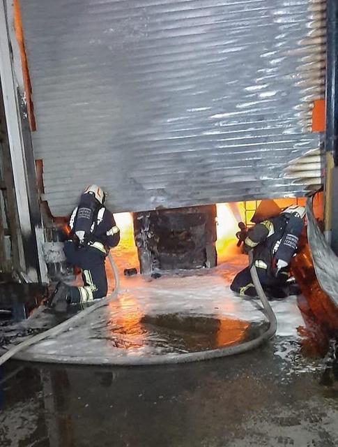 Denizli’de bir işyerinde çıkan yangın korkuttu