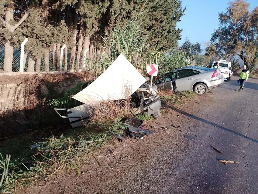 Hatalı sollama kaza getirdi: 3 yaralı