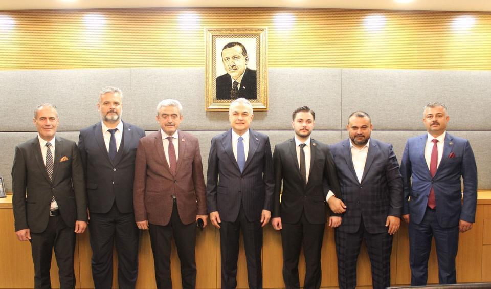 Alıcık'tan Savaş'a ziyaret: TBMM'de bir araya geldiler