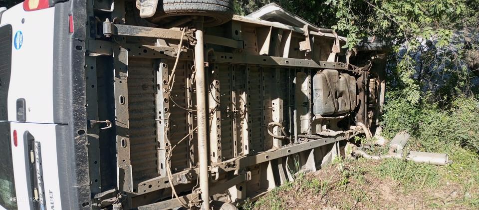 Kaza ihbarı üzerine bölgeye sağlık ve jandarma ekipleri sevk edildi. Kazada bir kişi hayatını kaybederken, yaralı bir kişi ise bulunduğu yerden itfaiye ekipleri tarafından çıkarılarak hastaneye kaldırıldı.
Kazayla ilgili soruşturma devam ediyor.