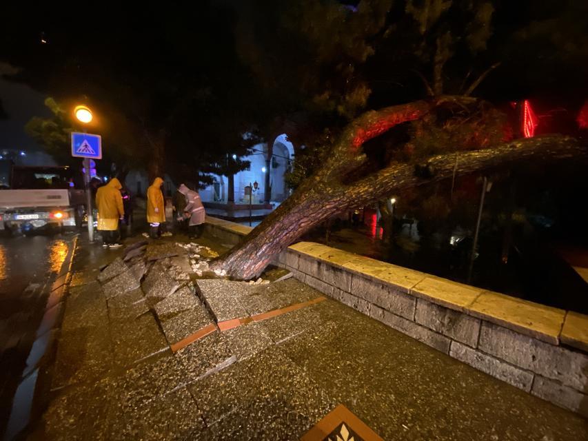 Aydın kent merkezinde faciadan dönüldü
