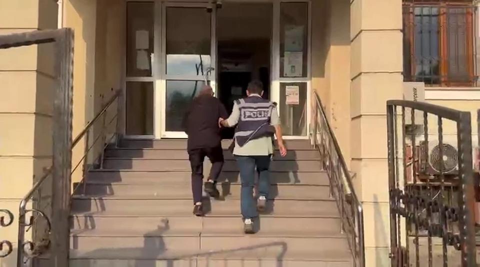"Fuhuş ocağı" operasyonu: 4 tutuklama