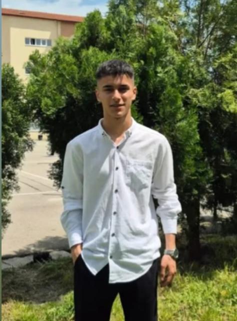 19 yaşındaki genç banyoya girdikten sonra odasında ölü bulundu