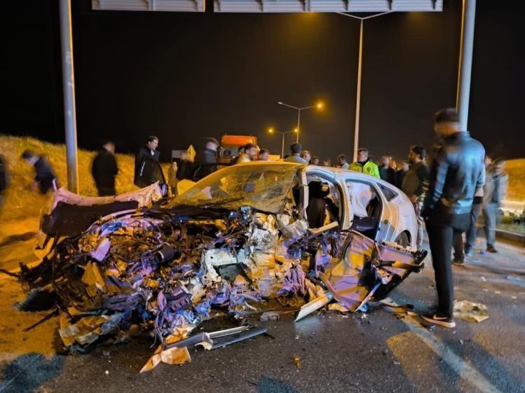 VAN'DA FECİ KAZA: 2 ÖLÜ, 3 YARALI