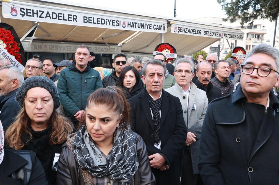 Başkan Yetişkin Durubay'ı son yolculuğunda yalnız bırakmadı