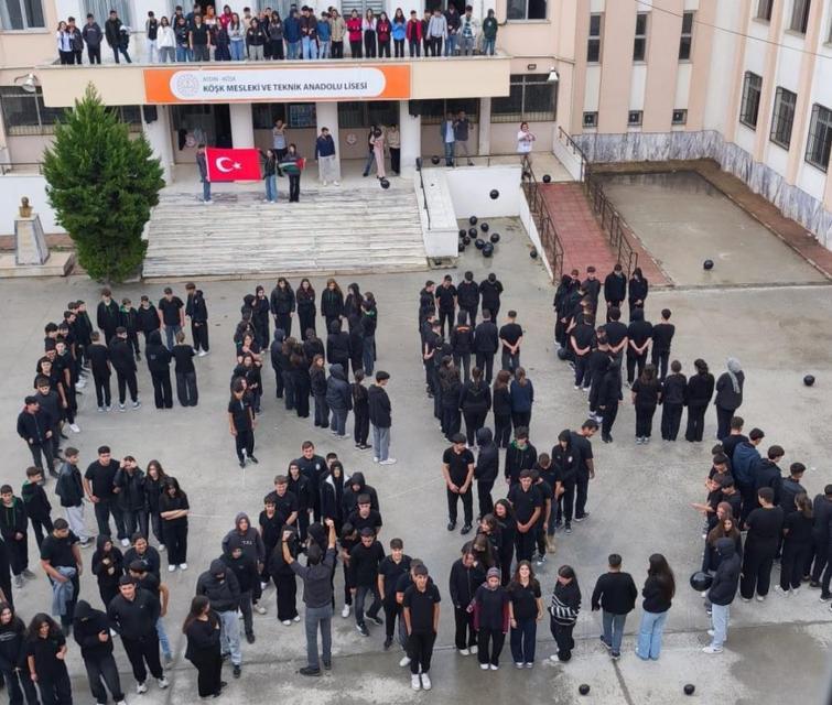 Köşk’te öğrenciler Gazze’yi unutmadı