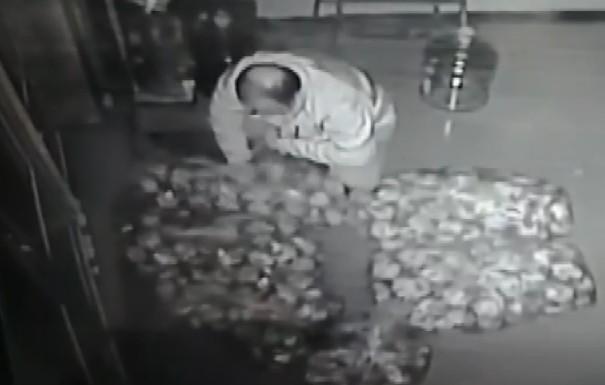 Ekmekte çirkin oyun