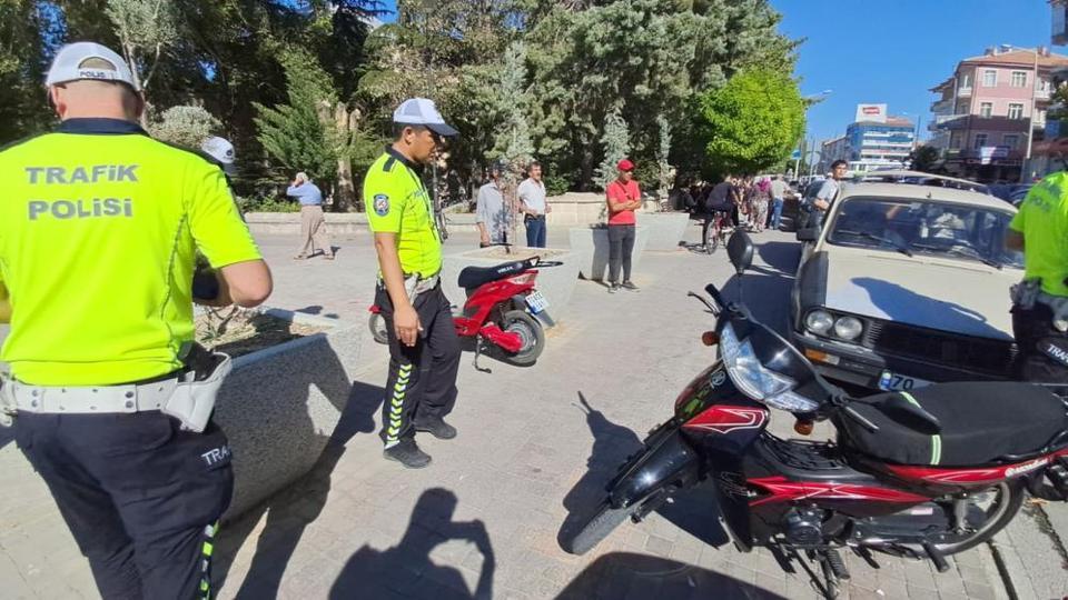 Motosikletler çarpıştı: 2 yaralı
