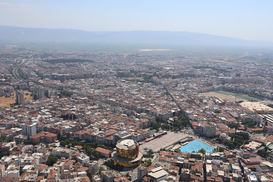 Bir haftada 356 kişi ikametini Aydın'dan aldırdı