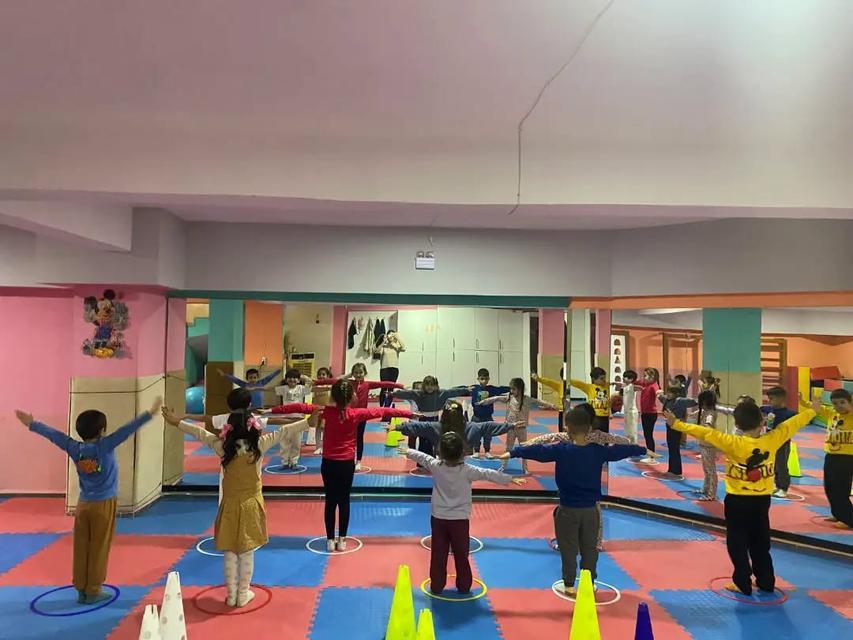 Germencik’te minikler sezonunu sporla açtı