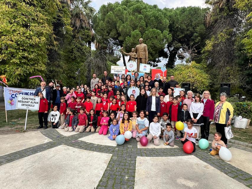 Söke Kent Konseyi çocukların gönlünü aldı