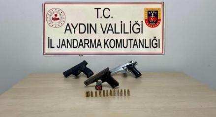 Söke’de operasyonu: 3 tabanca ve çok sayıda mermi ele geçirildi