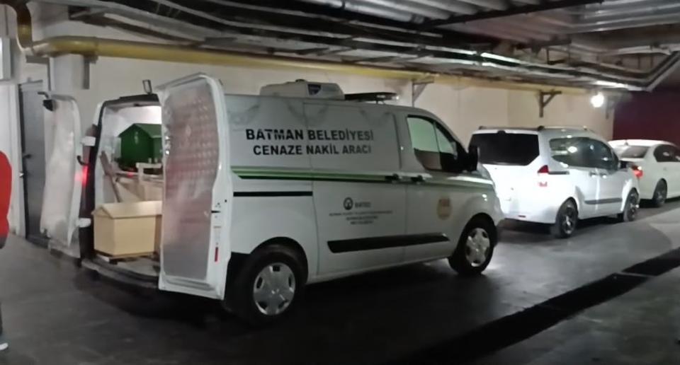 Kızını öldürüp kömürlükte saklayan baba cezaevinde hayatını kaybetti