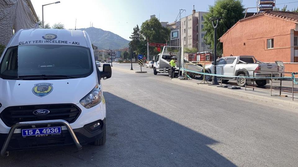 2 aylık evli çiftin mutluluğu kazada son buldu