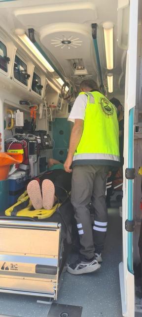 Yüksekten düşen kız çocuğu yaralandı