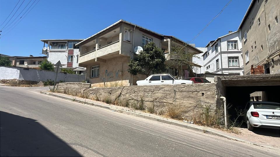 Genç kadının ölümüyle ilgili 4 kişi tutuklandı