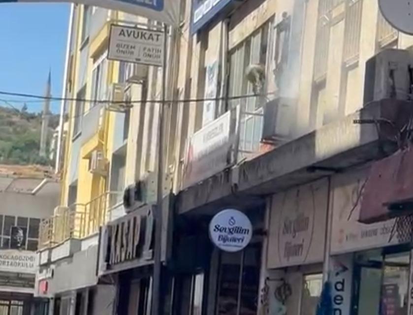 Söke'de ki yangına damacanalı müdahale